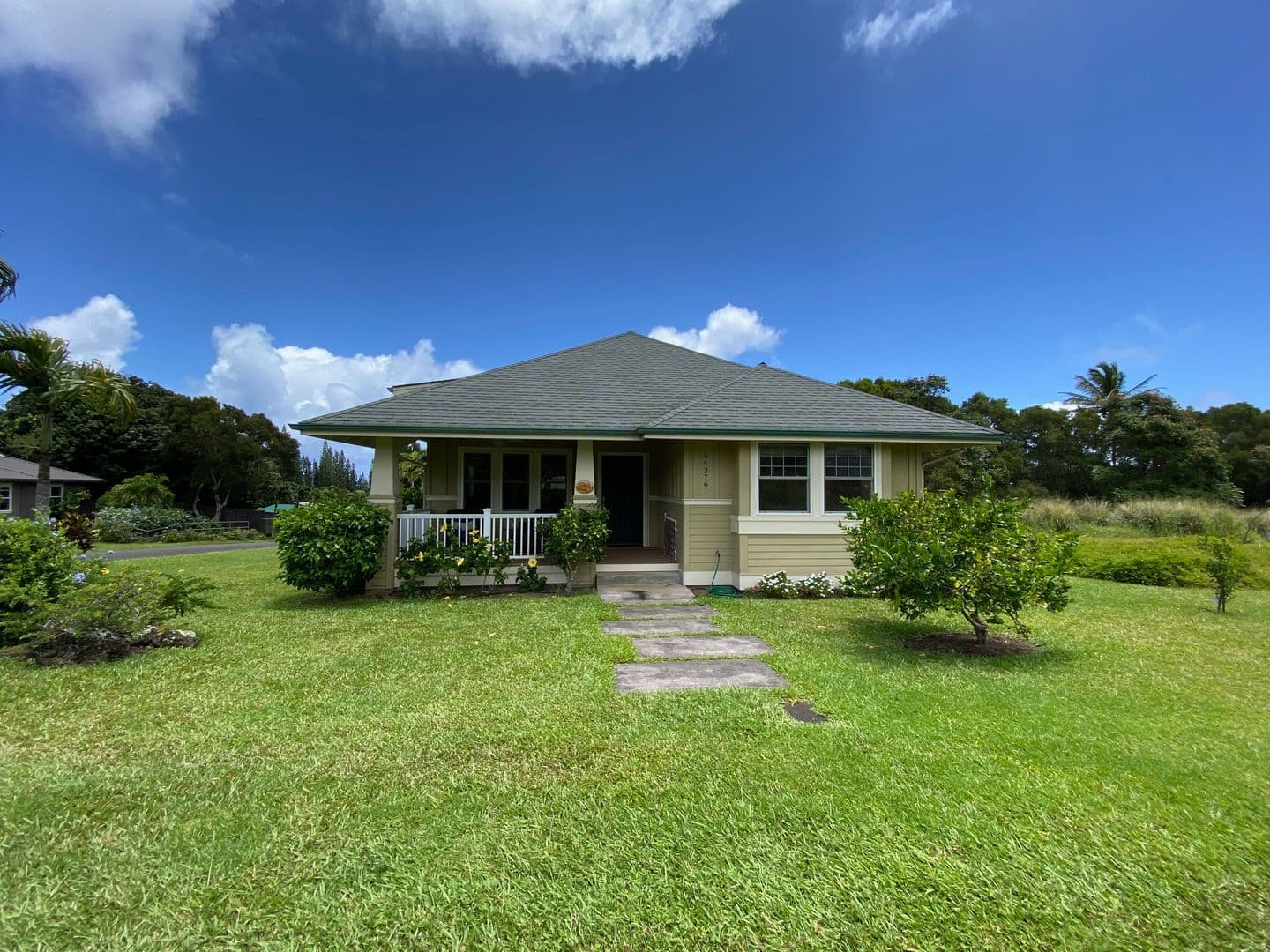 Kapaau House: 54-3761 Hinahina Rd