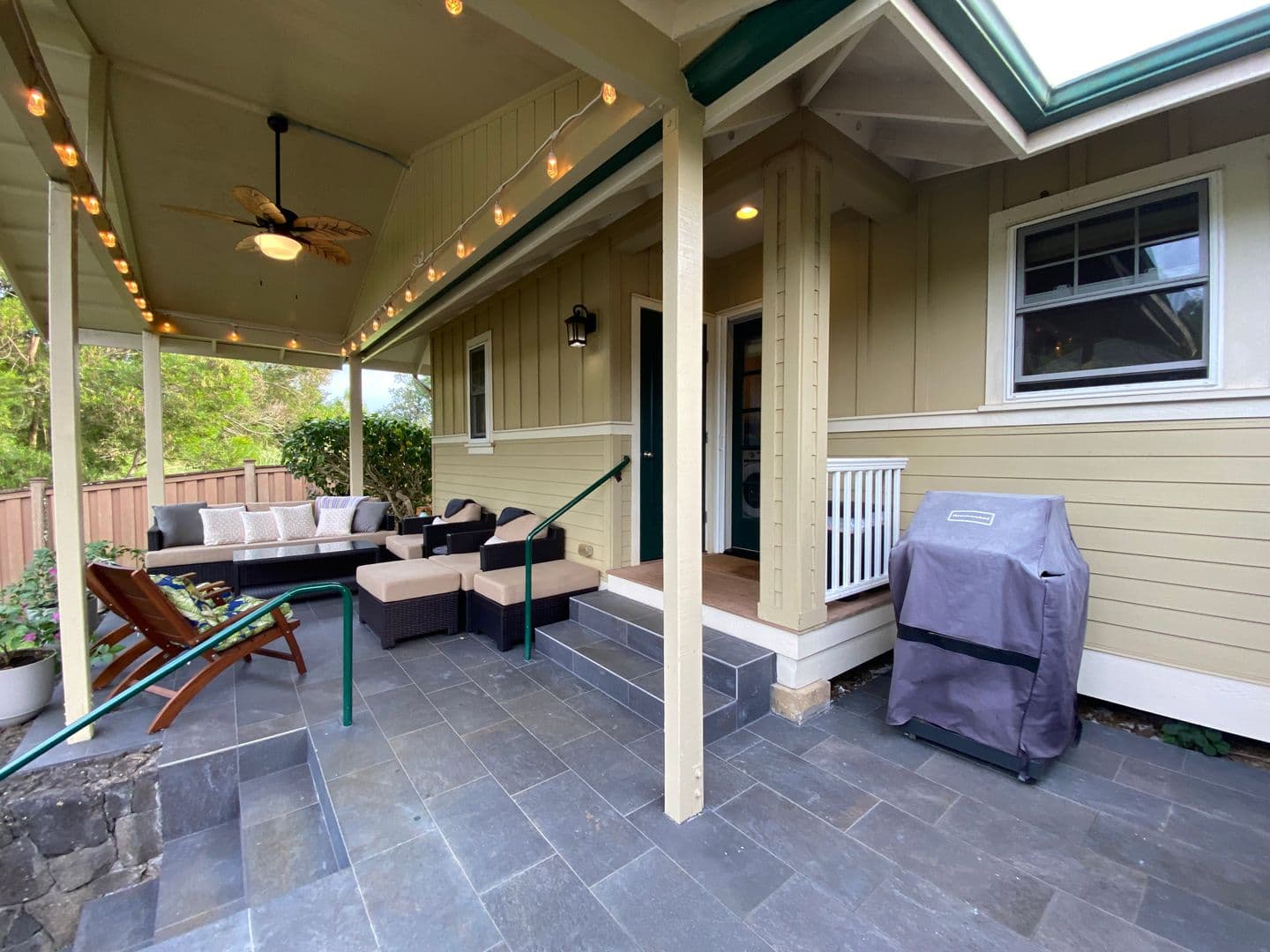 Kapaau House: 54-3761 Hinahina Rd
