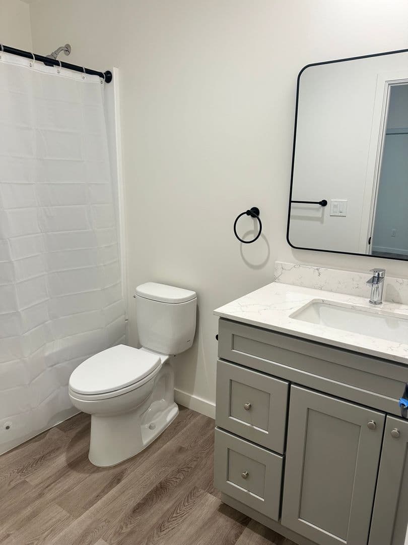Berkeley Apartment: 1820 Euclid Avenue