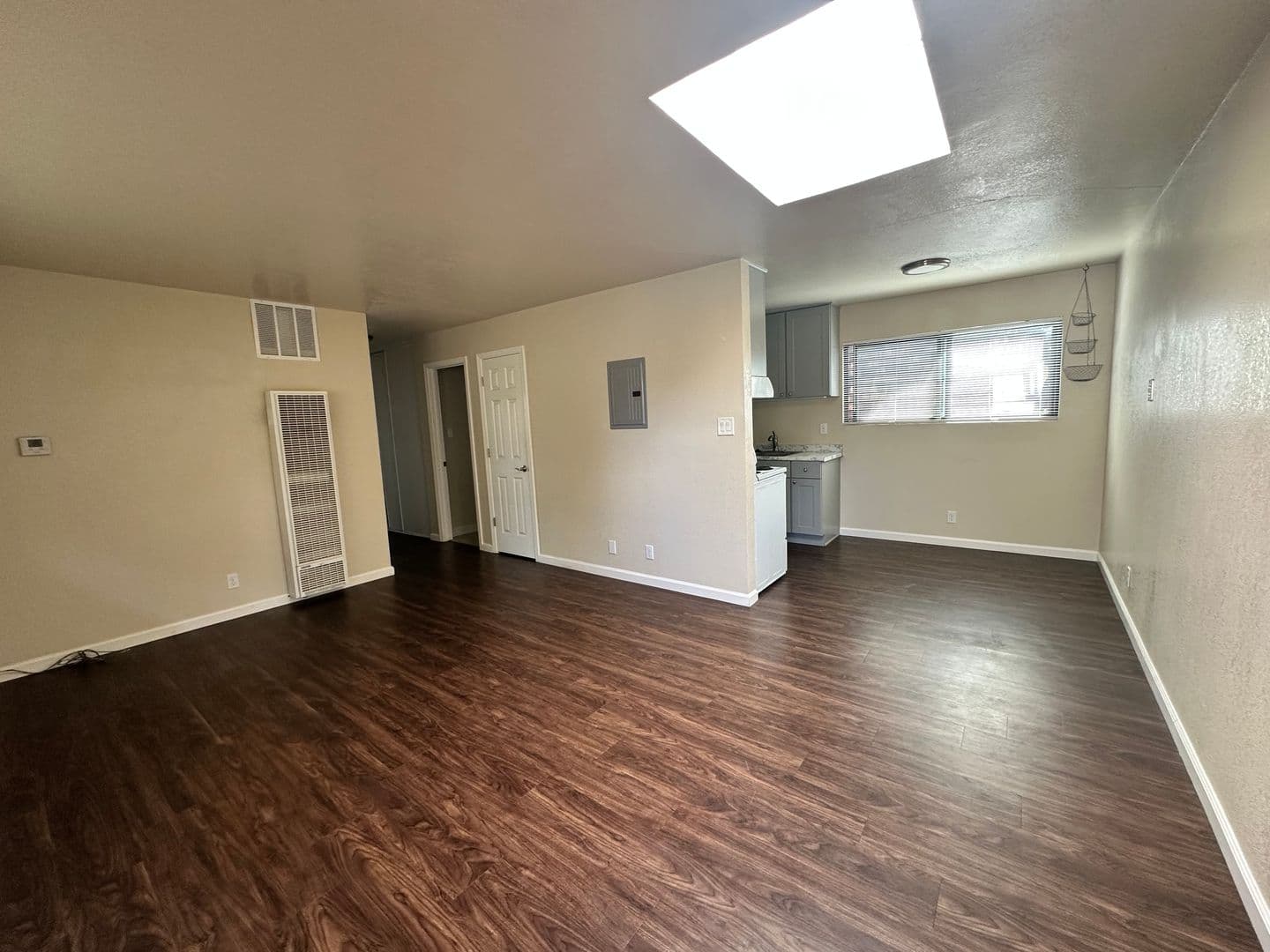 Berkeley Apartment: 2138 Derby Street