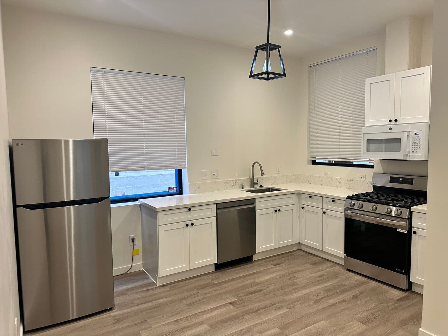 Berkeley Apartment: 1820 Euclid Avenue