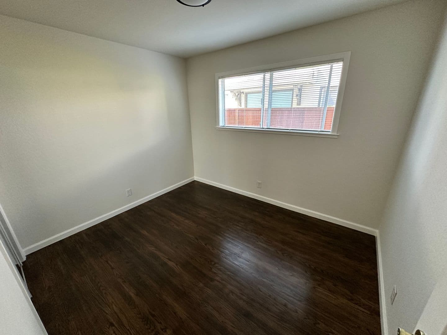 Berkeley Apartment: 2334 Browning St