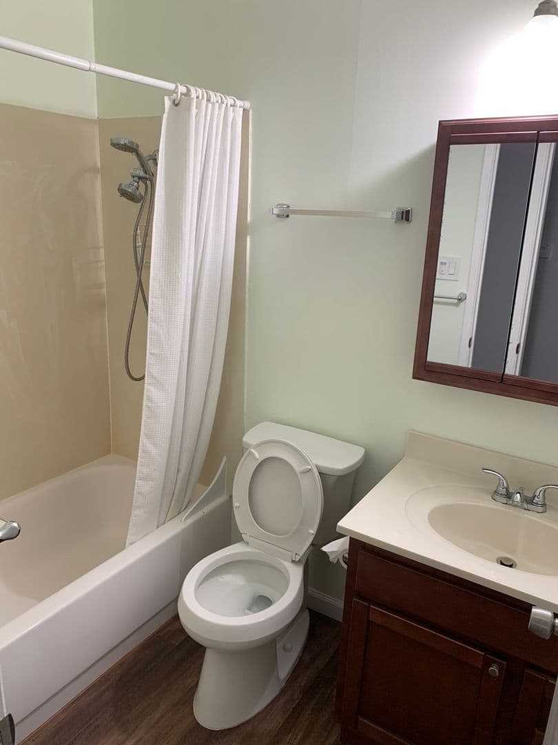 El Cerrito Apartment: 5816 San Diego Street