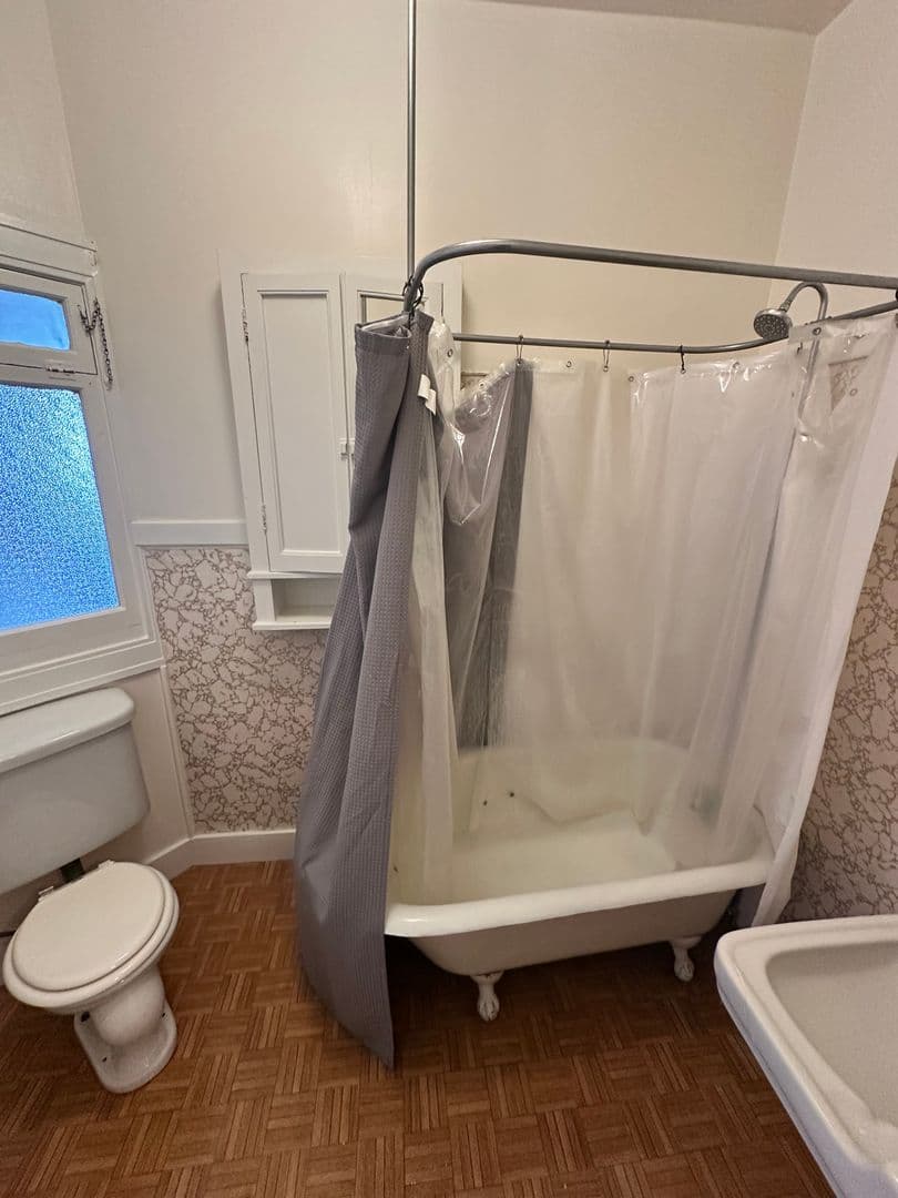 Berkeley Apartment: 2236 Durant Avenue