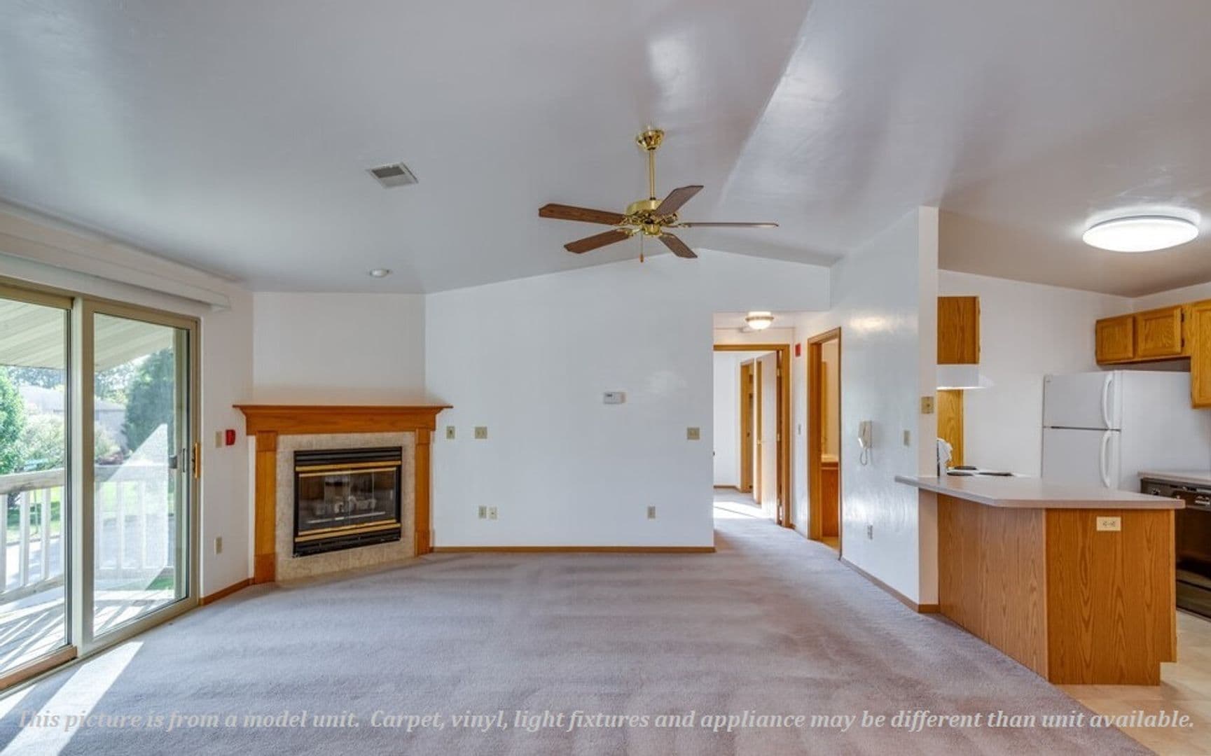Green Bay Apartment: Sycamore Drive