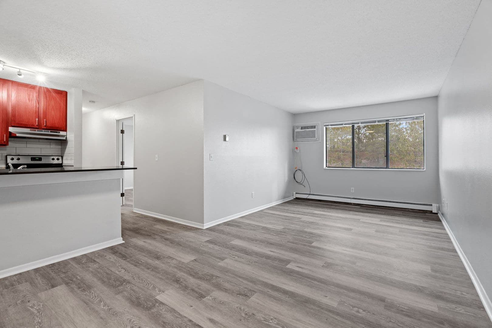 Inver Grove Heights Apartment: 8201-8213 College Trail
