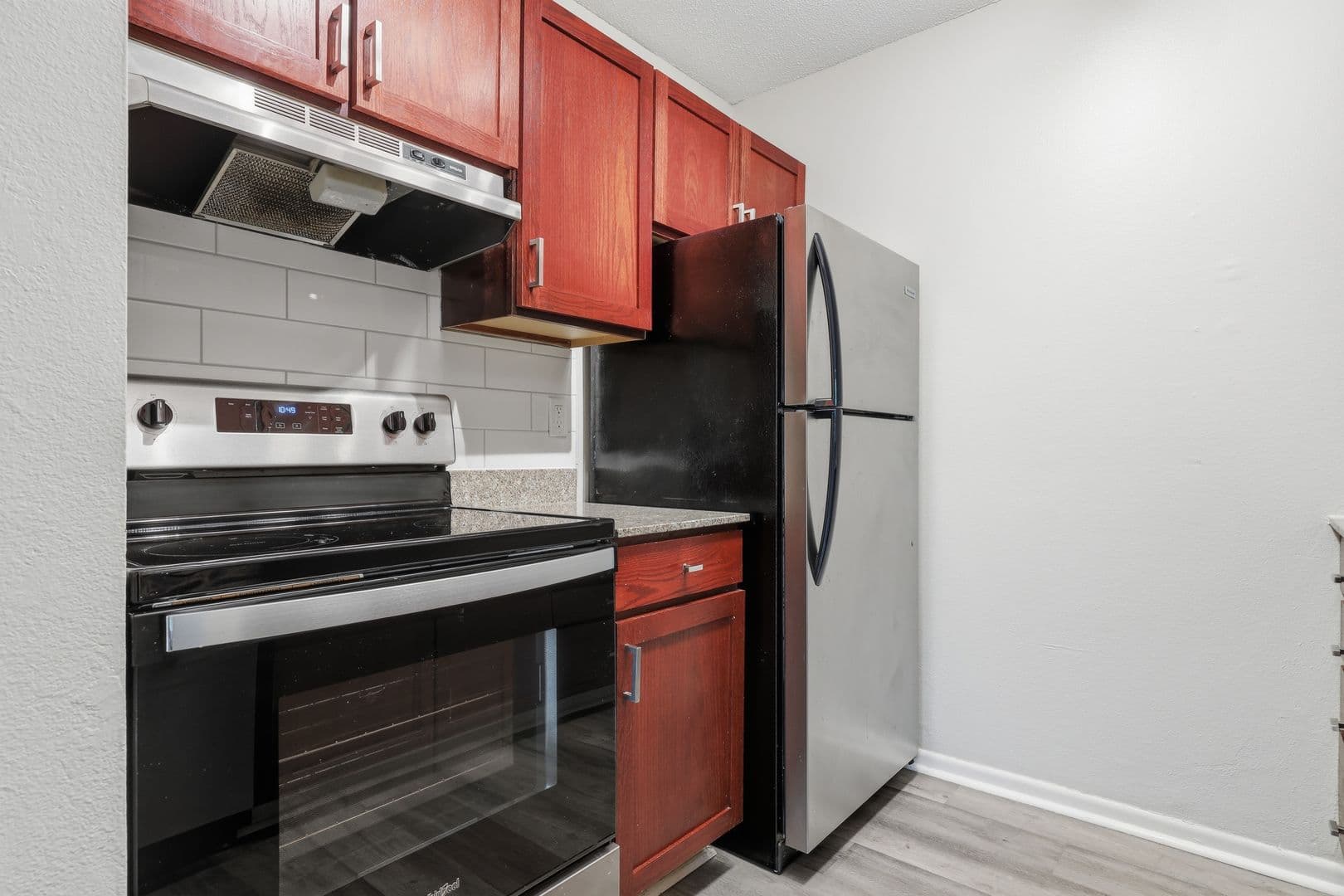 Inver Grove Heights Apartment: 8201-8213 College Trail