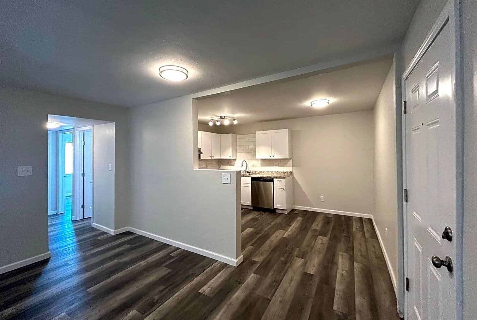 Oklahoma City Apartment: 7201 Melrose Ln