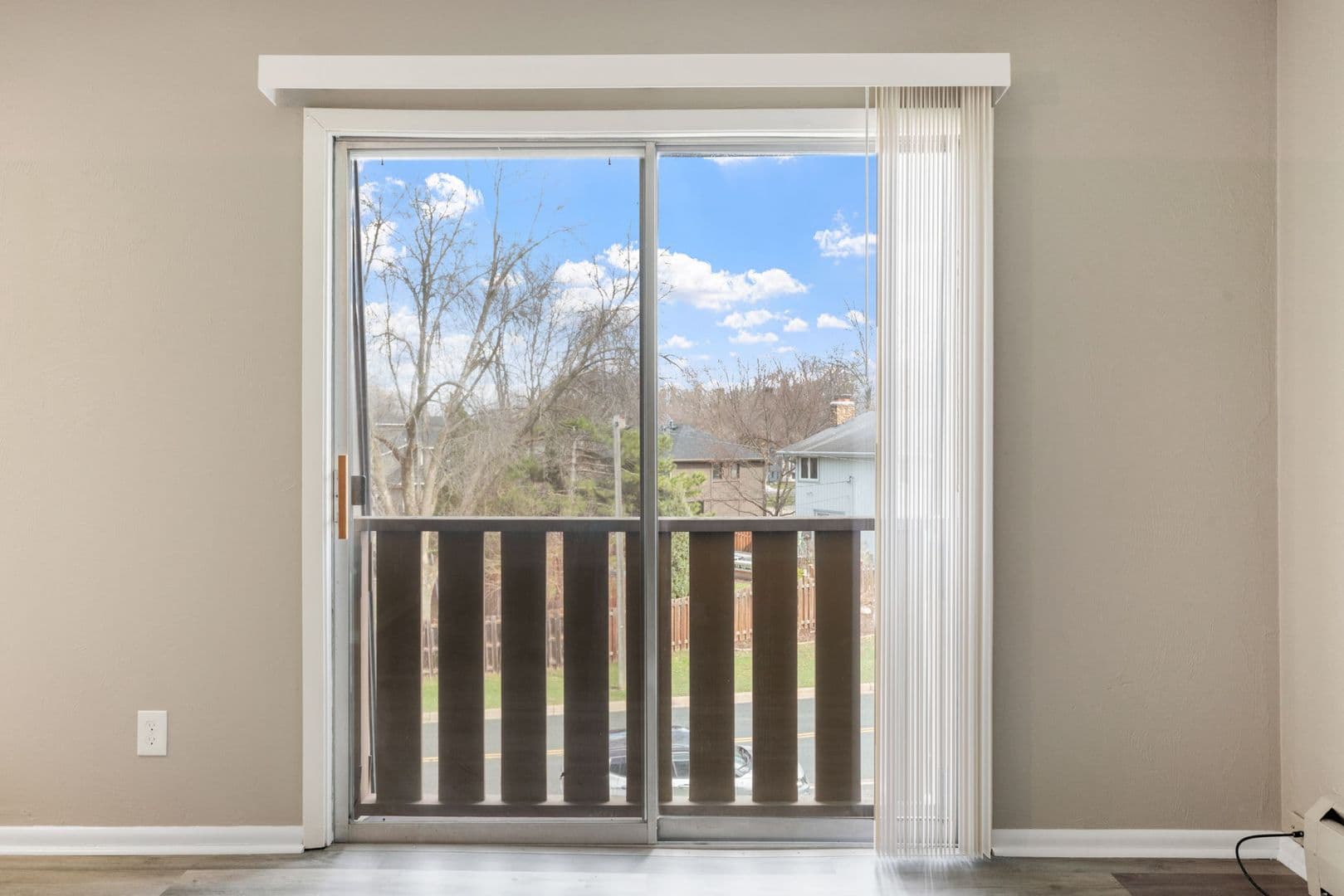 Crystal Apartment: 2701 Brunswick Ave N