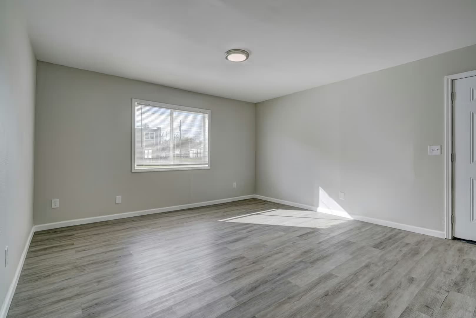 Oklahoma City Apartment: 5909 S Lee Ave