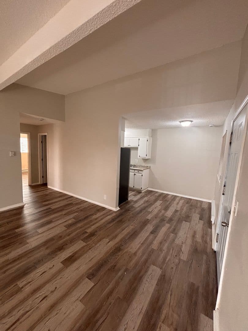 Oklahoma City Apartment: 5909 S Lee Ave