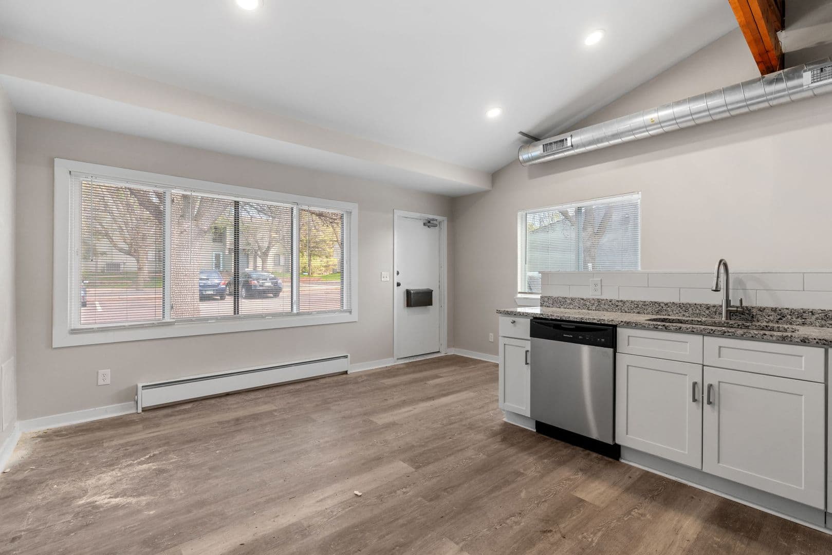 Burnsville Apartment: 12771 Greenwood Drive