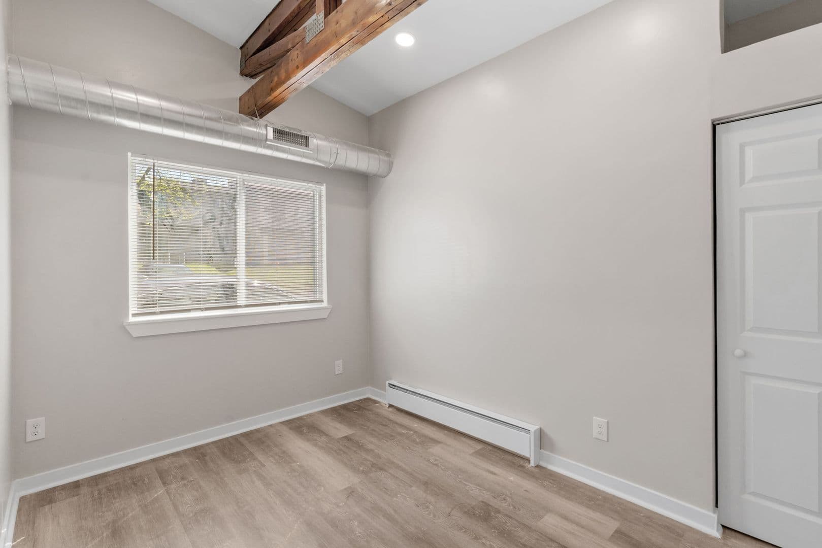 Burnsville Apartment: 12771 Greenwood Drive