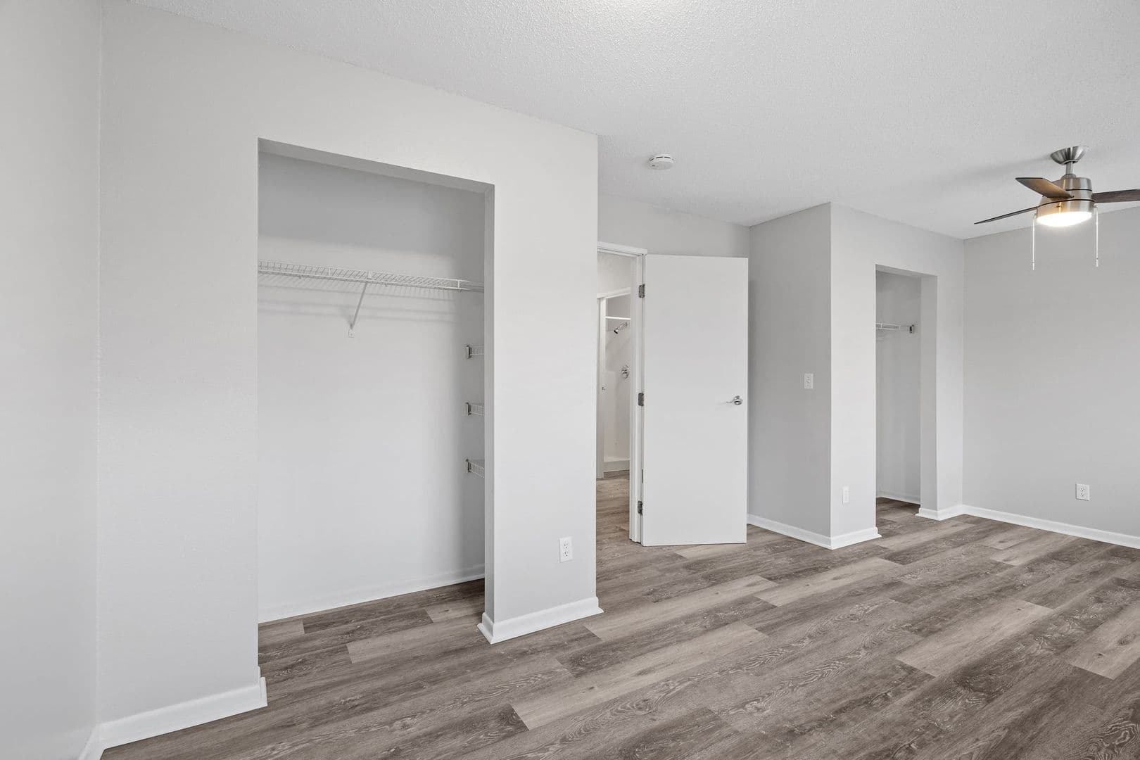 Inver Grove Heights Apartment: 8201-8213 College Trail