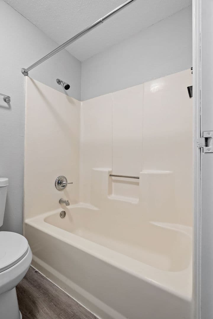 Inver Grove Heights Apartment: 8201-8213 College Trail