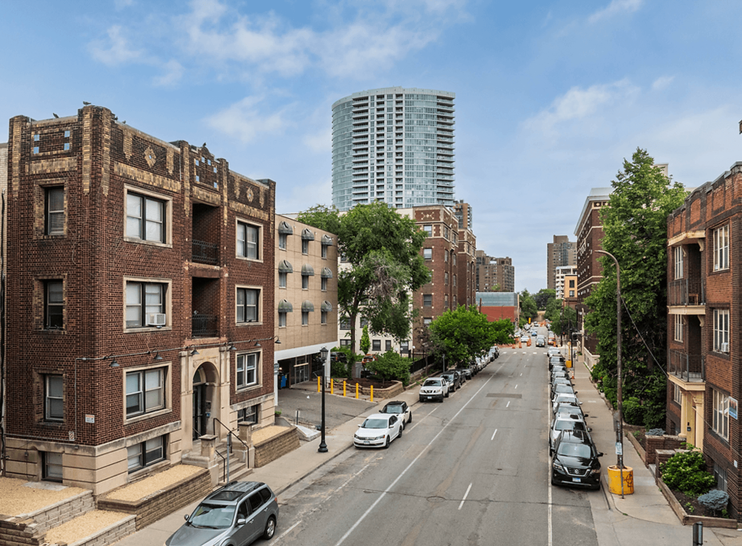 Minneapolis Apartment: 1524 LaSalle Ave