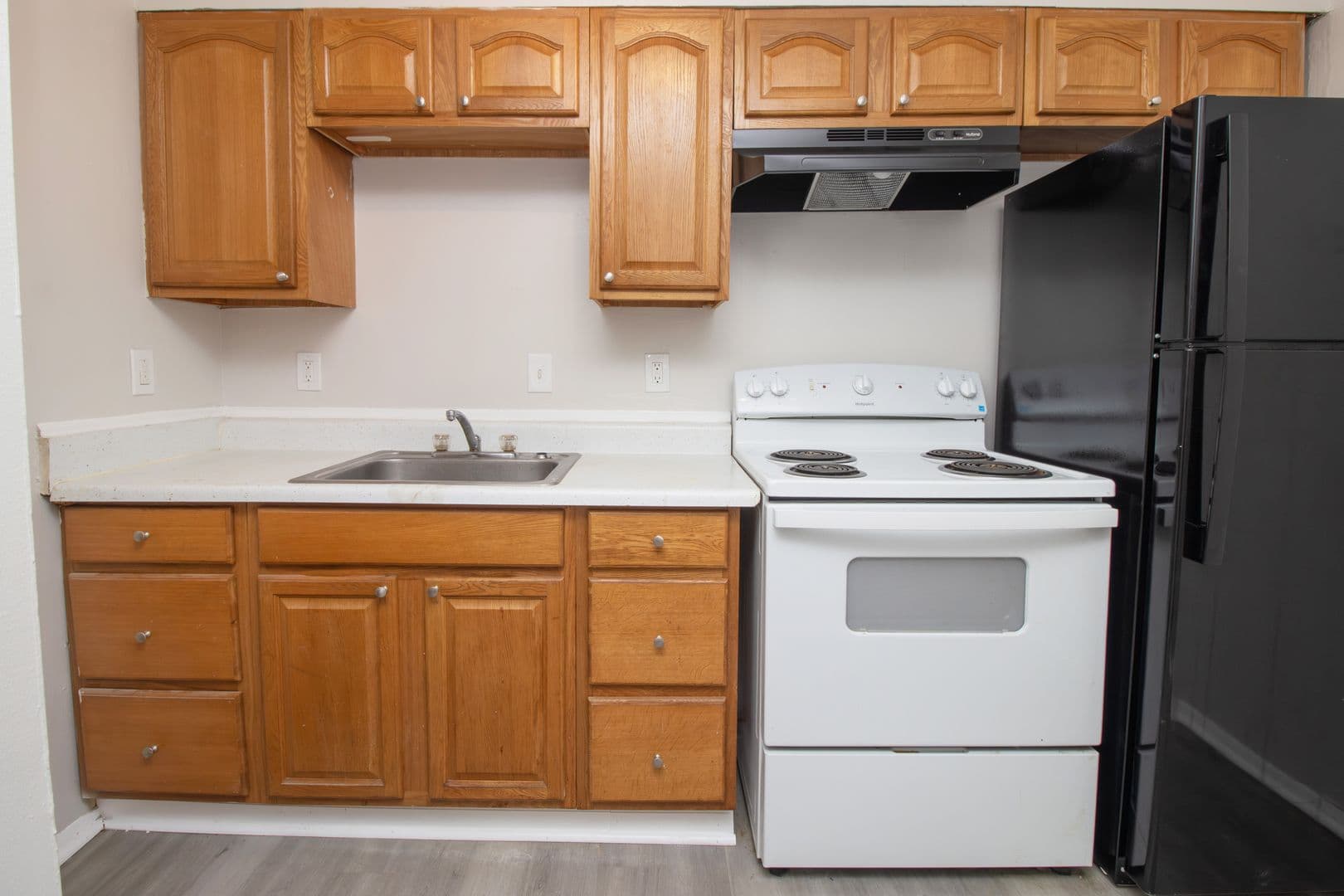 Fulton Apartment: 1005 Airport Road