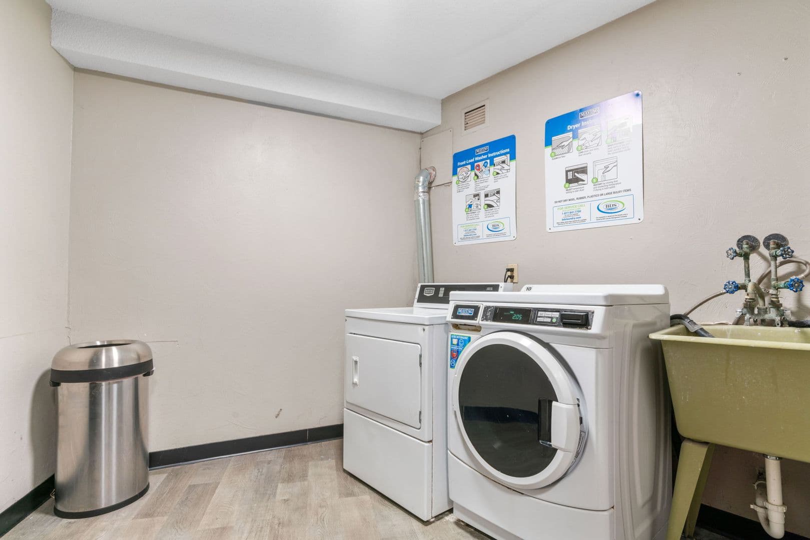 Crystal Apartment: 2701 Brunswick Ave N