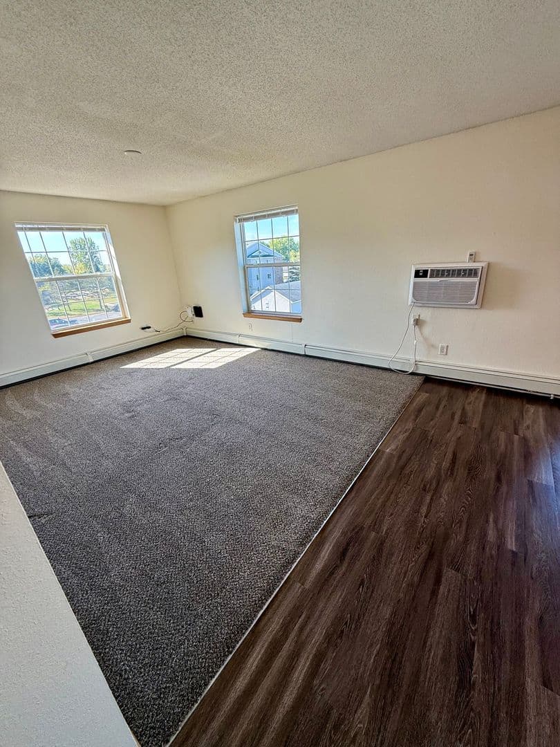 North Branch Apartment: 6470 Birch St - 6495 Ash St