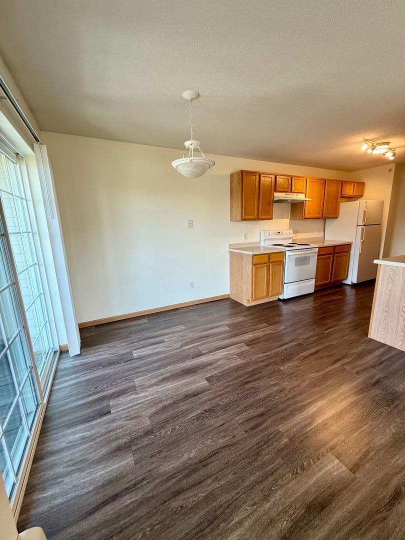 North Branch Apartment: 6470 Birch St - 6495 Ash St