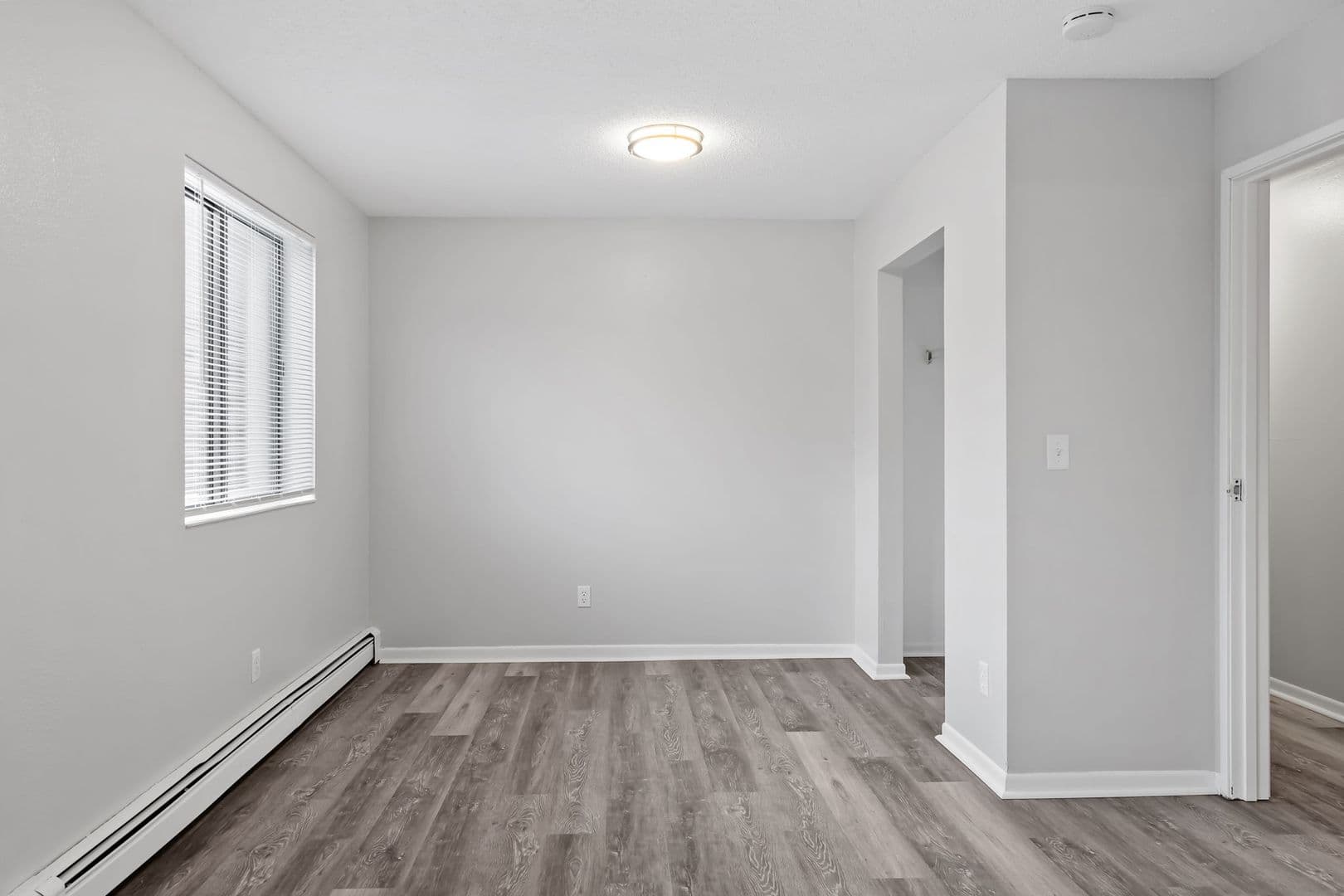 Inver Grove Heights Apartment: 8201-8213 College Trail