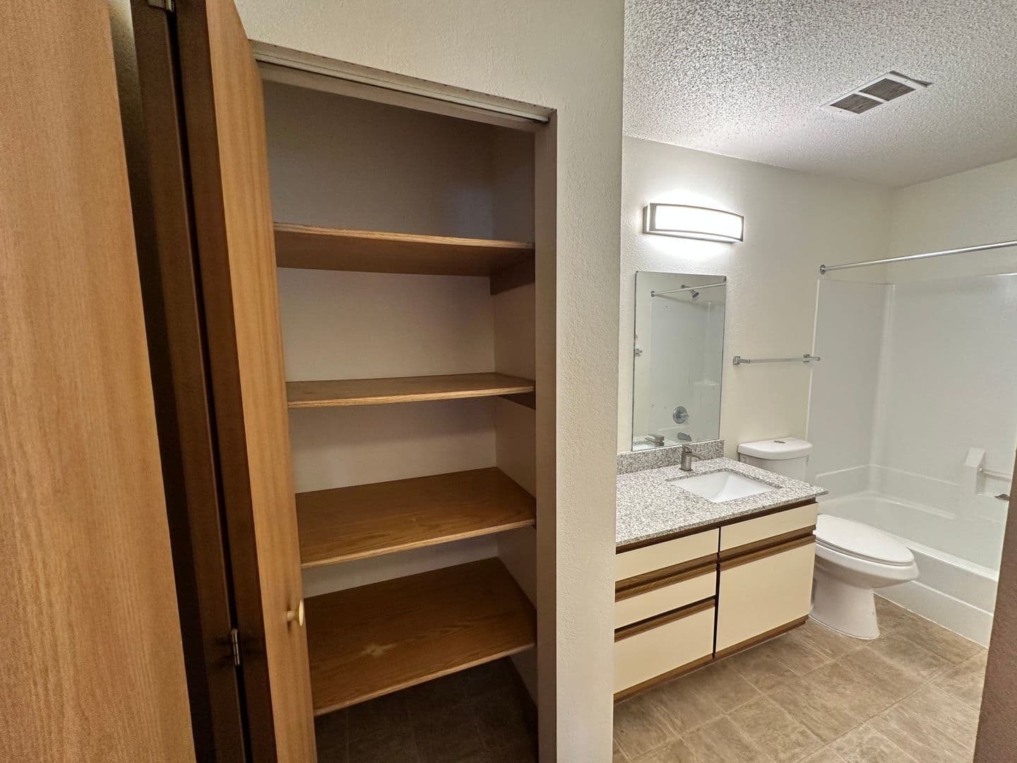 North Branch Apartment: 6470 Birch St - 6495 Ash St