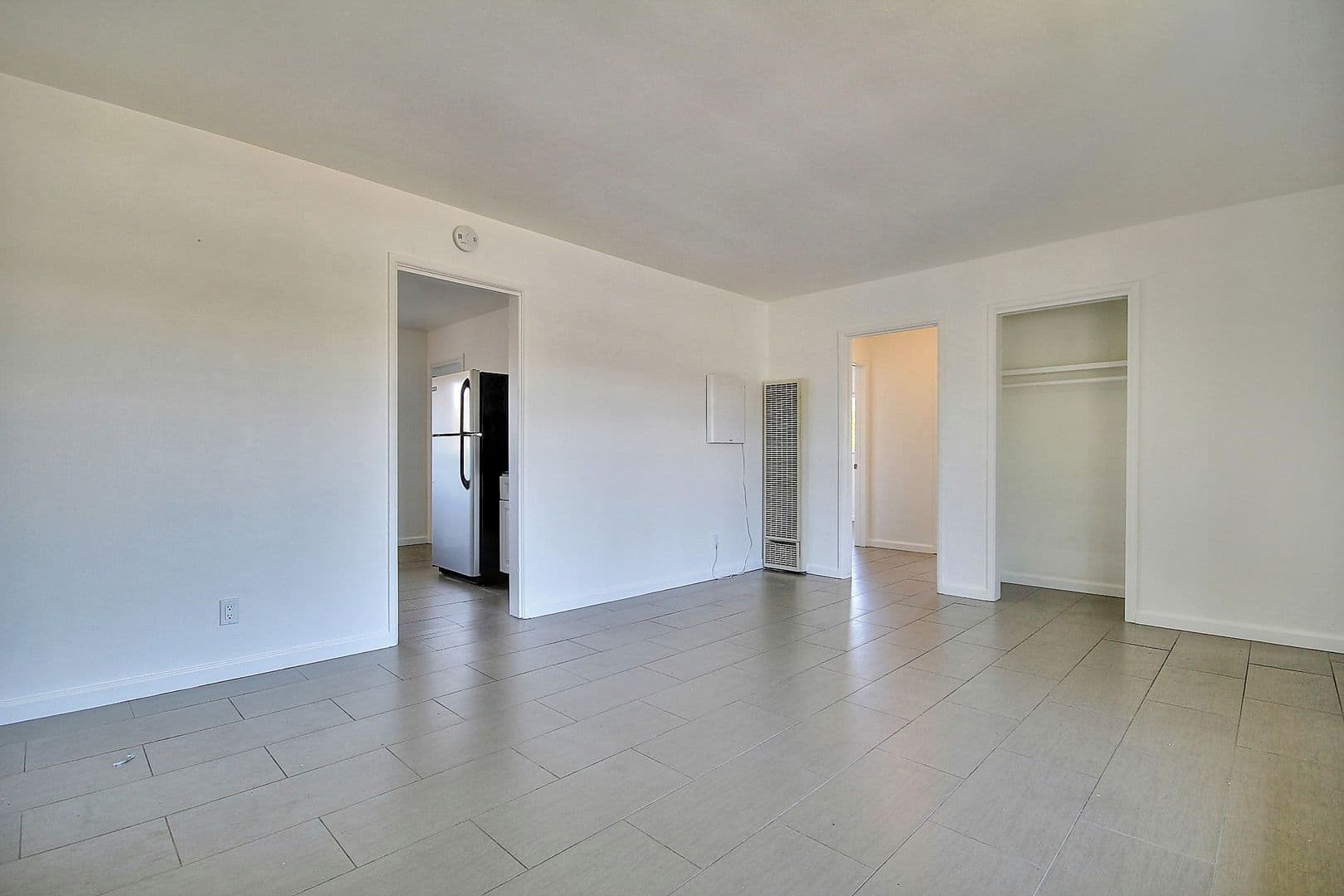 Goleta Apartment: 6587 Cordoba