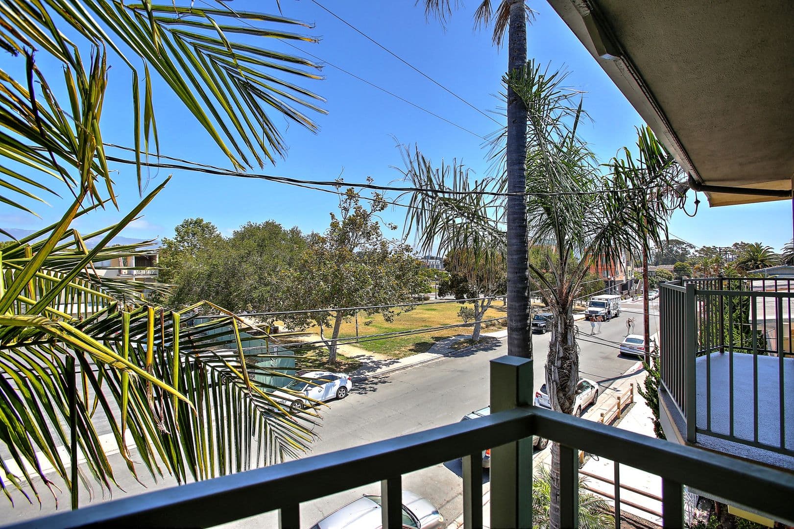 Goleta Apartment: 6565 Sabado Tarde
