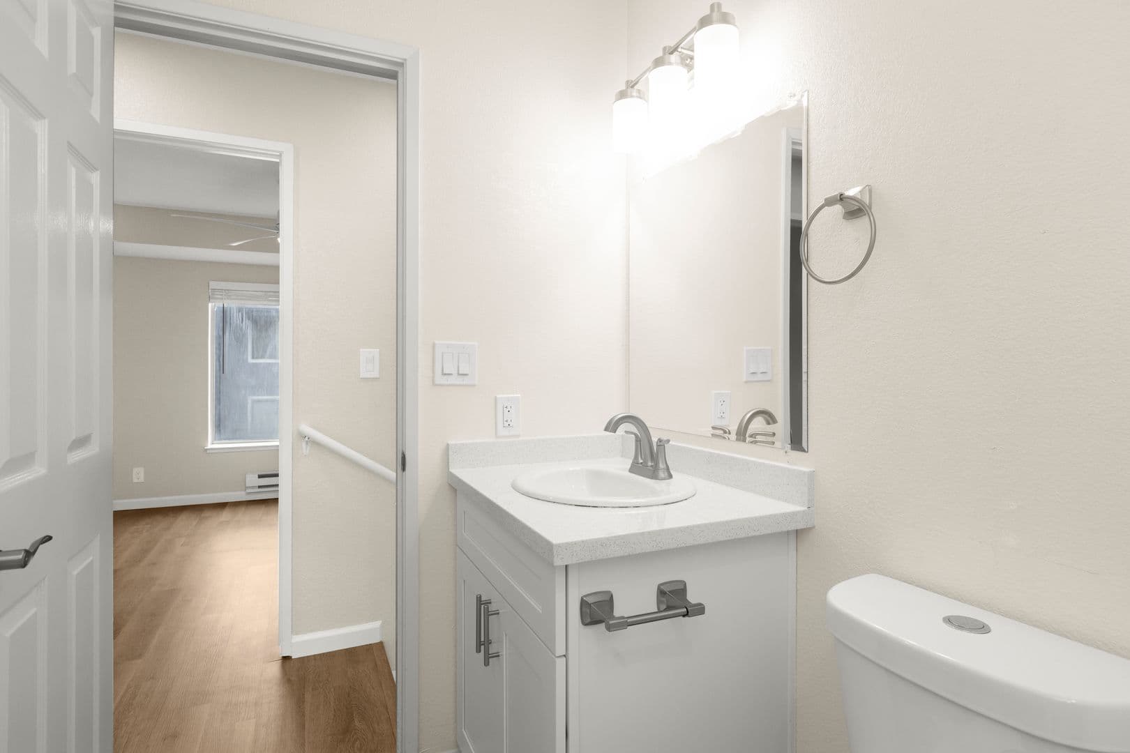 El Sobrante Apartment: 5312 D Avila Way