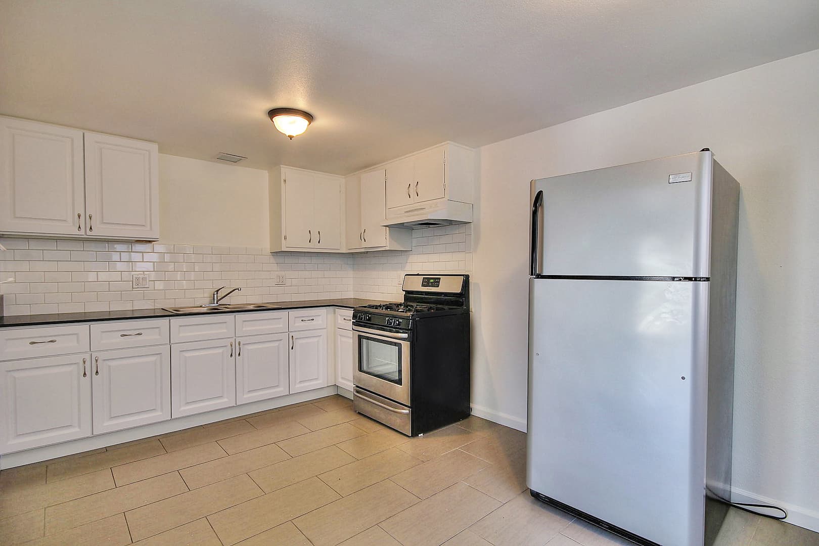 Goleta Apartment: 6519 Sabado Tarde