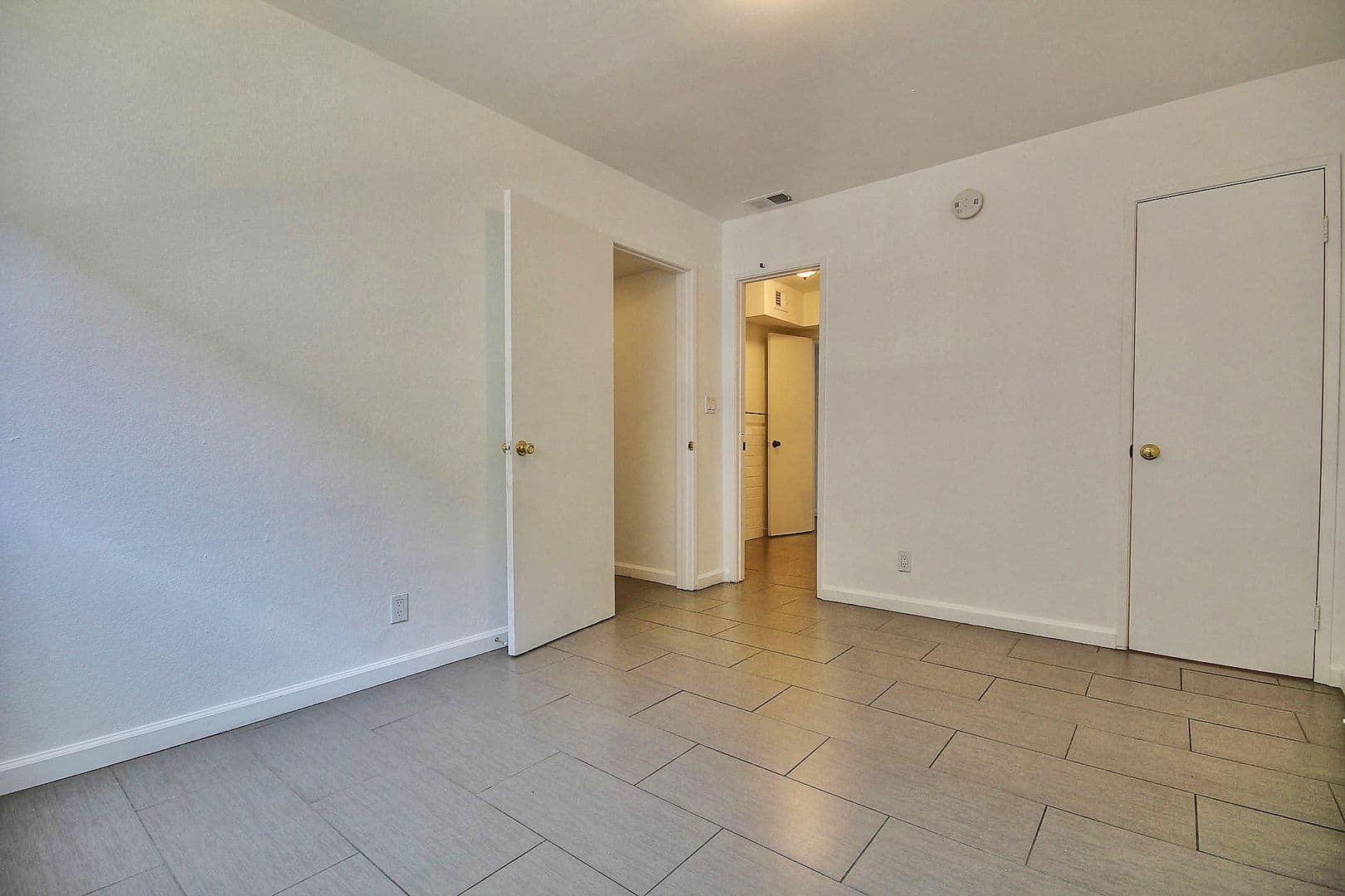 Goleta Apartment: 6514 El Nido