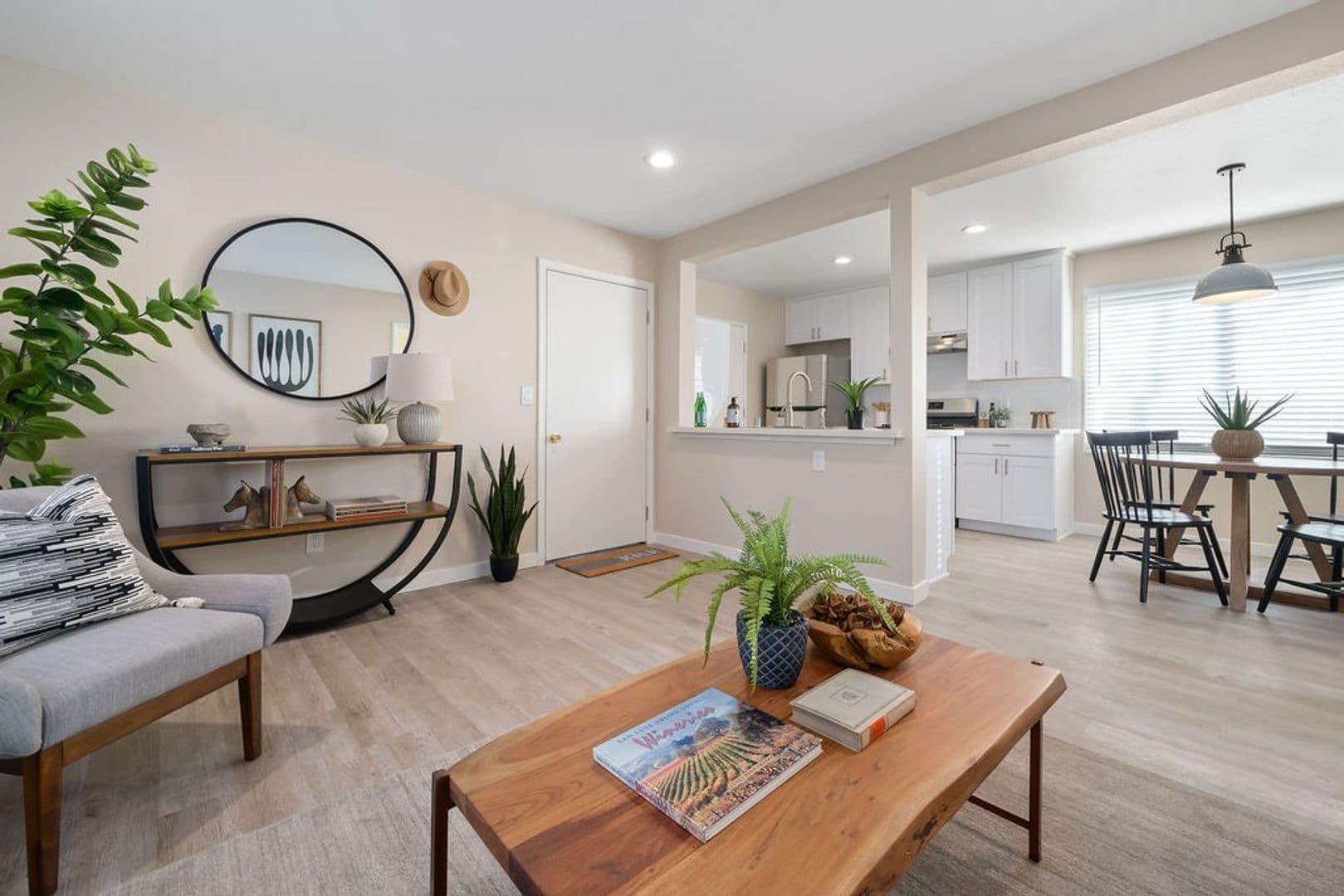 Paso Robles Apartment: 240 Spring Street
