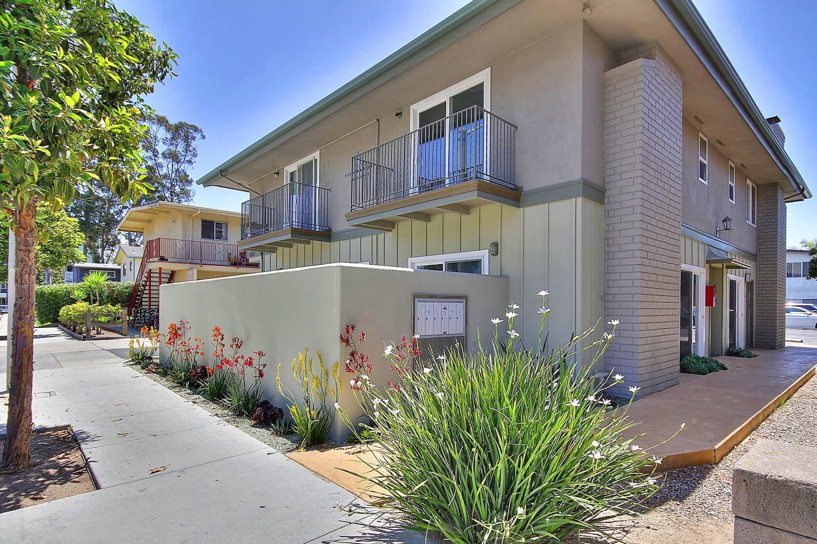 Goleta Apartment: 6515 Trigo