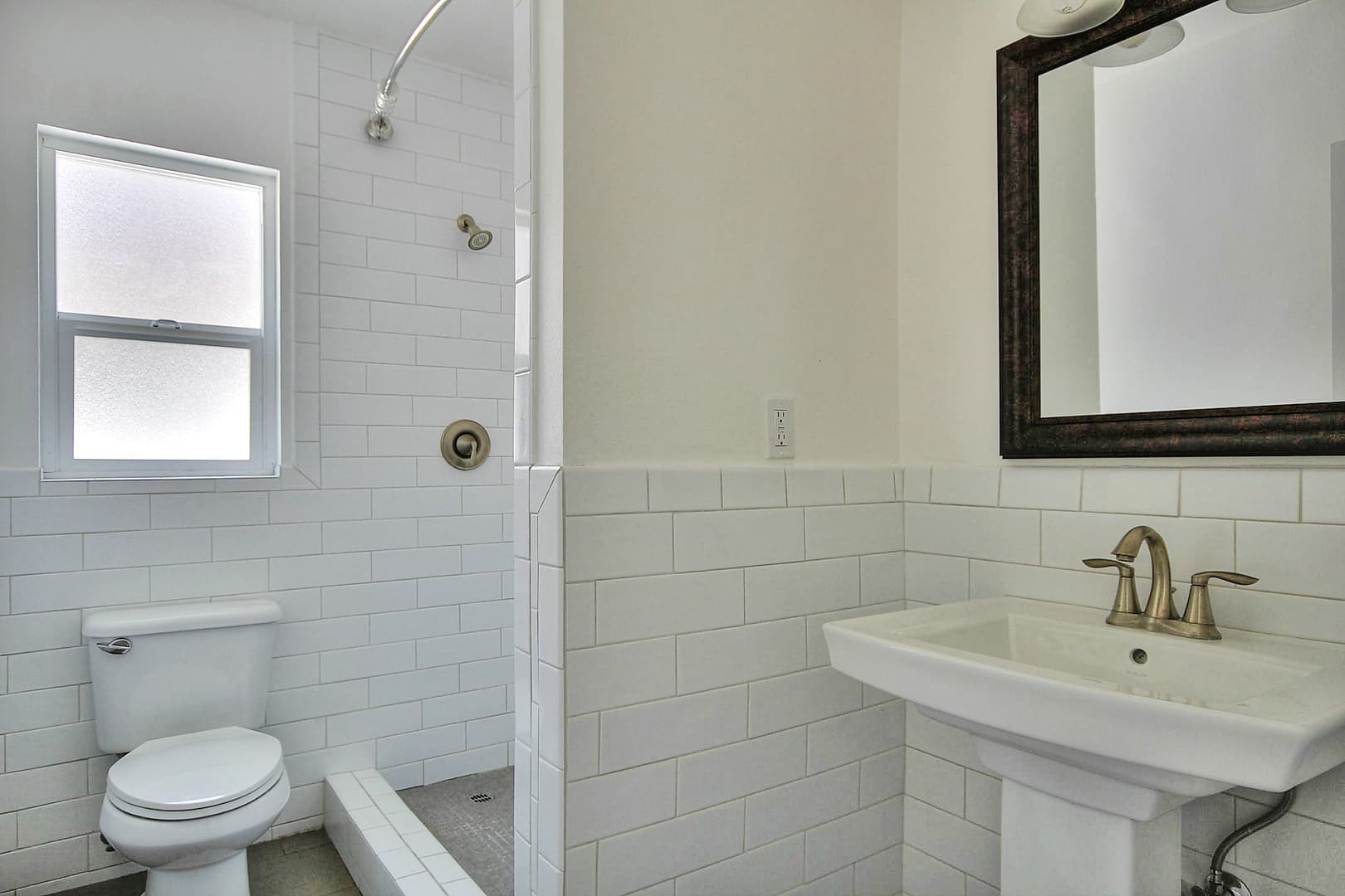 Goleta Apartment: 6515 Trigo