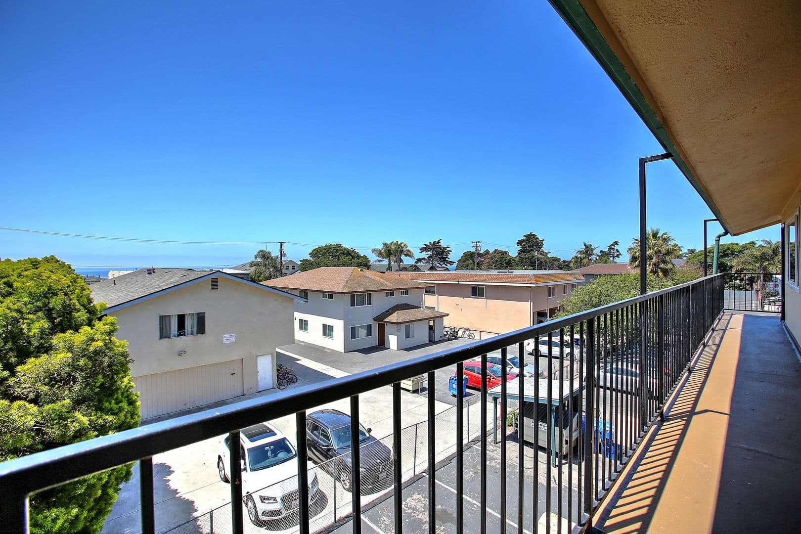 Goleta Apartment: 6565 Sabado Tarde