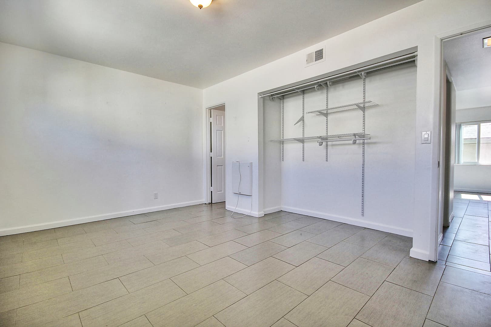 Goleta Apartment: 6694 Del Playa