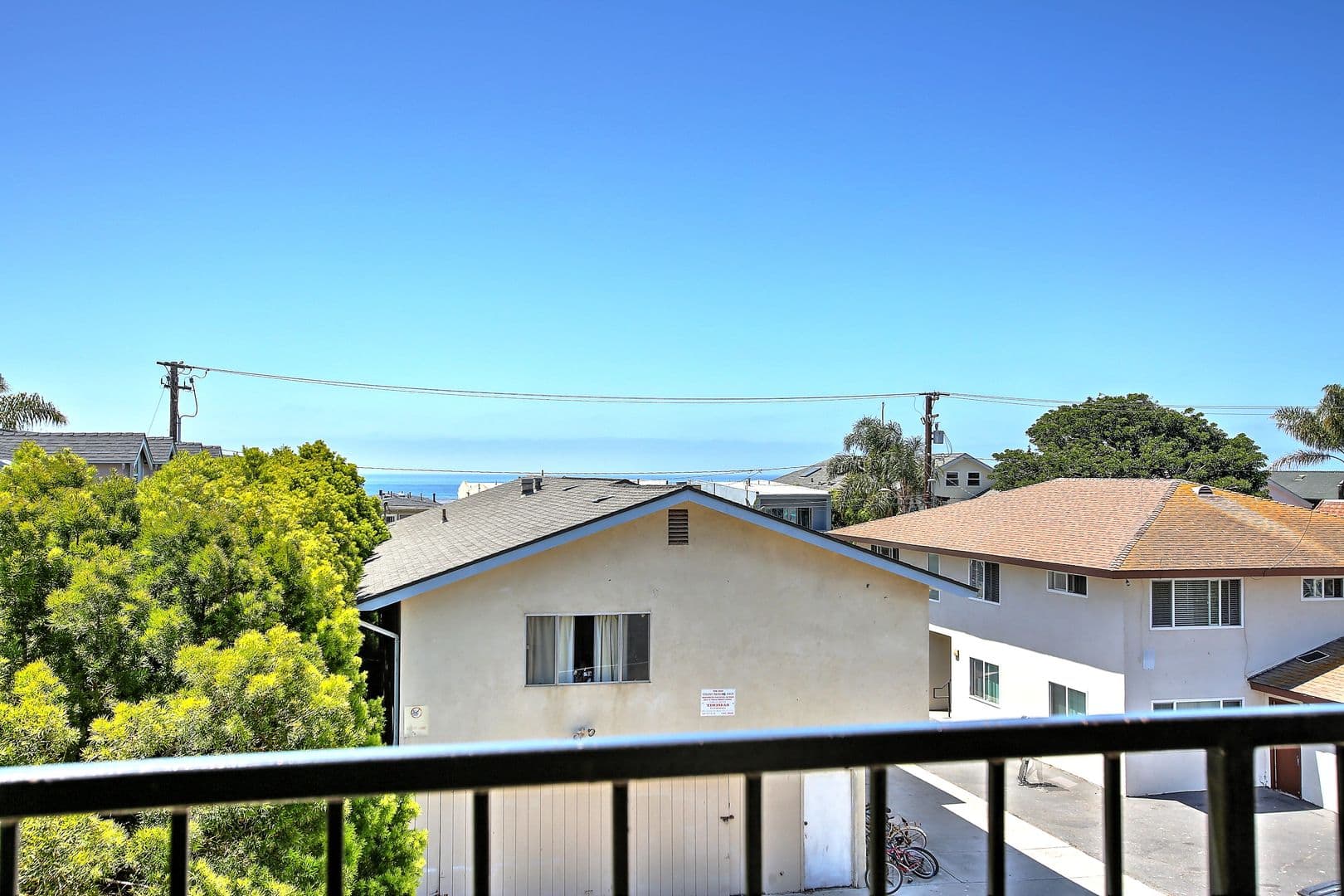 Goleta Apartment: 6565 Sabado Tarde