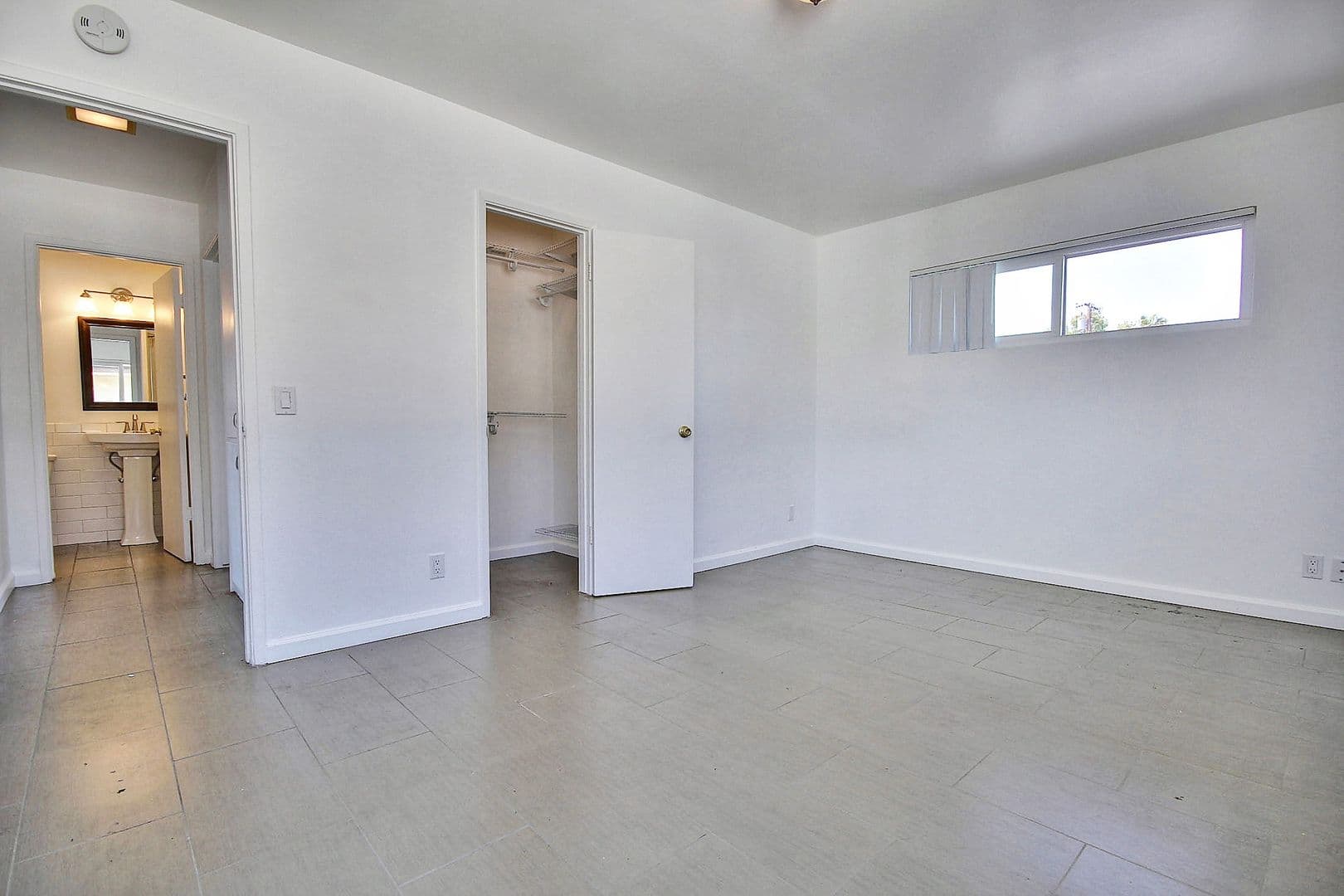 Goleta Apartment: 6660 Sabado Tarde