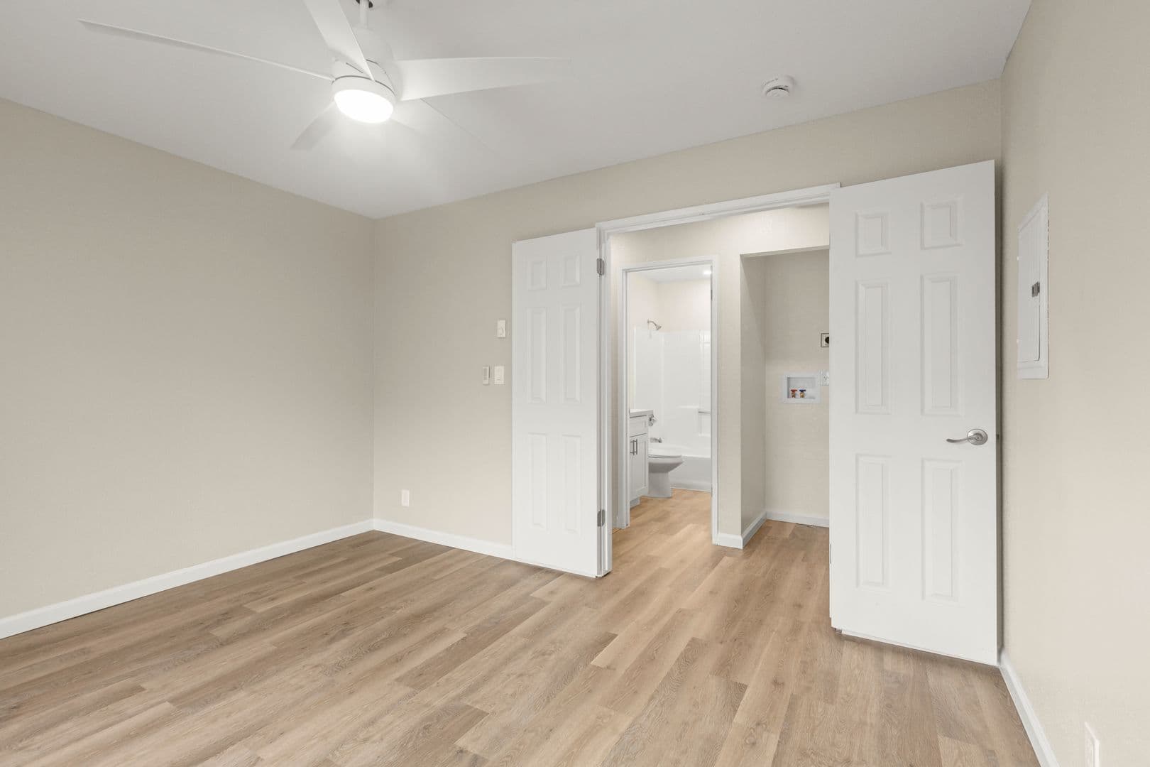 El Sobrante Apartment: 5312 D Avila Way