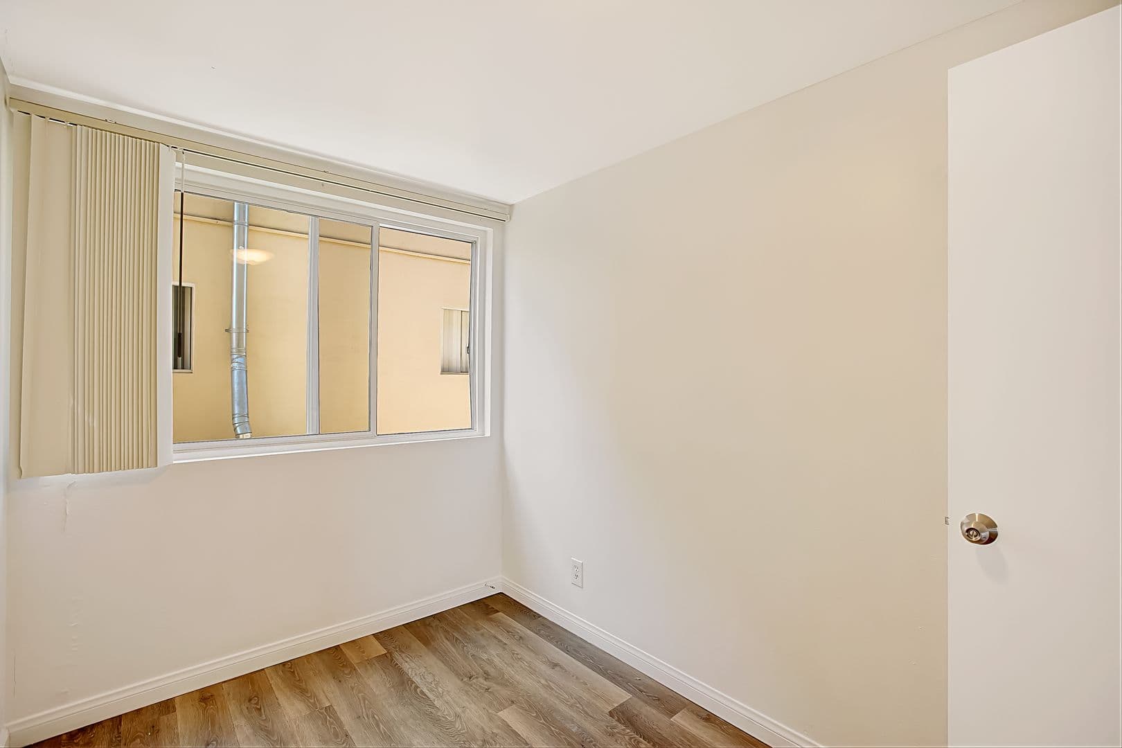Goleta Apartment: 6565 Sabado Tarde
