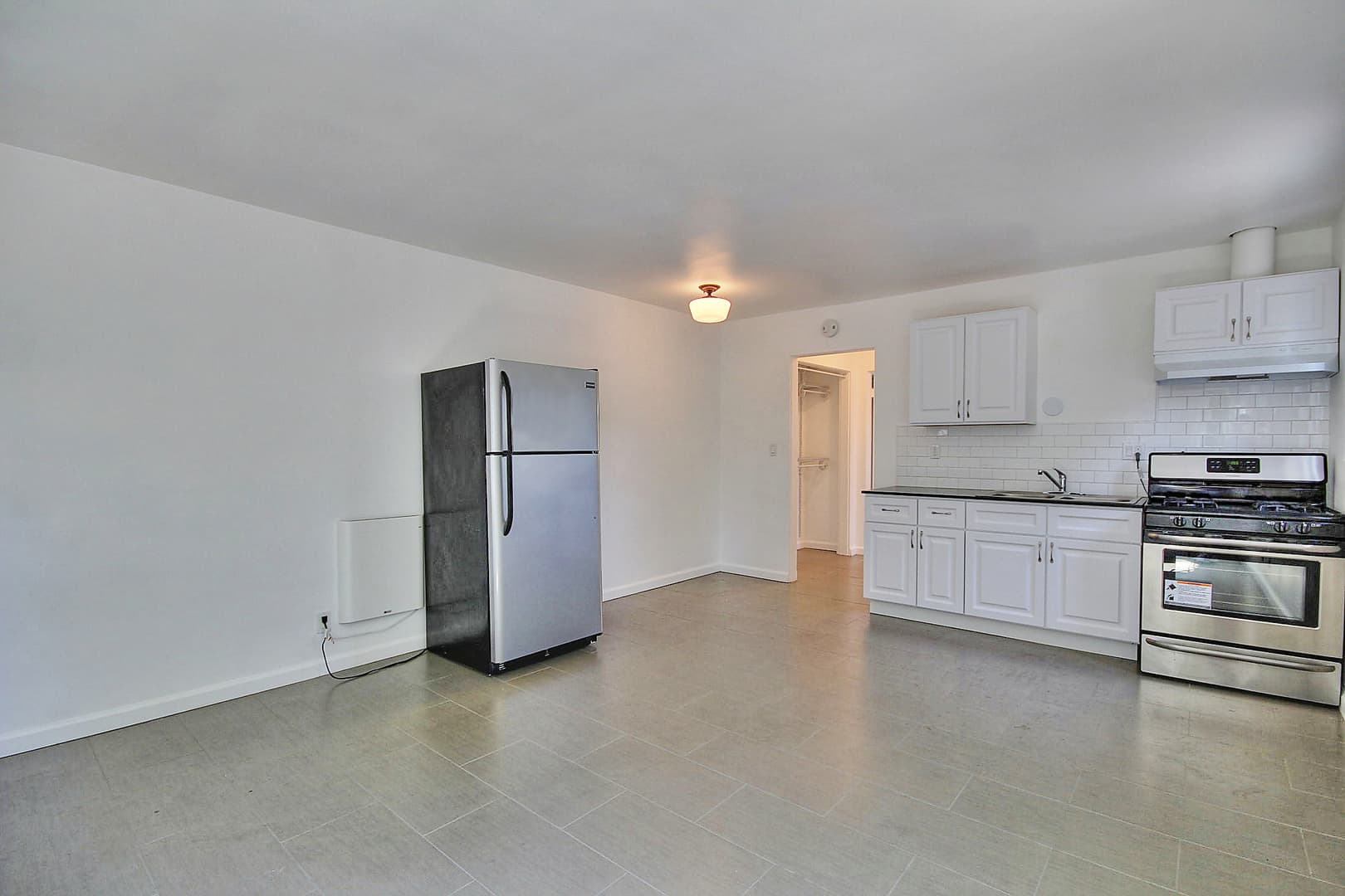 Goleta Apartment: 6597 Sabado Tarde