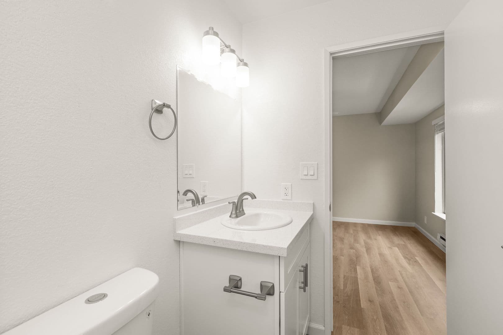 El Sobrante Apartment: 5312 D Avila Way