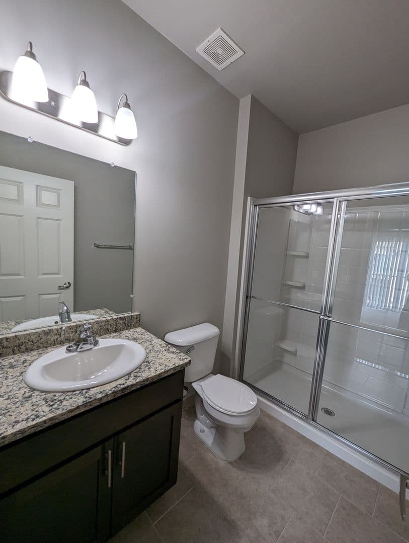 Sterling Heights Apartment: Bebernick Lane