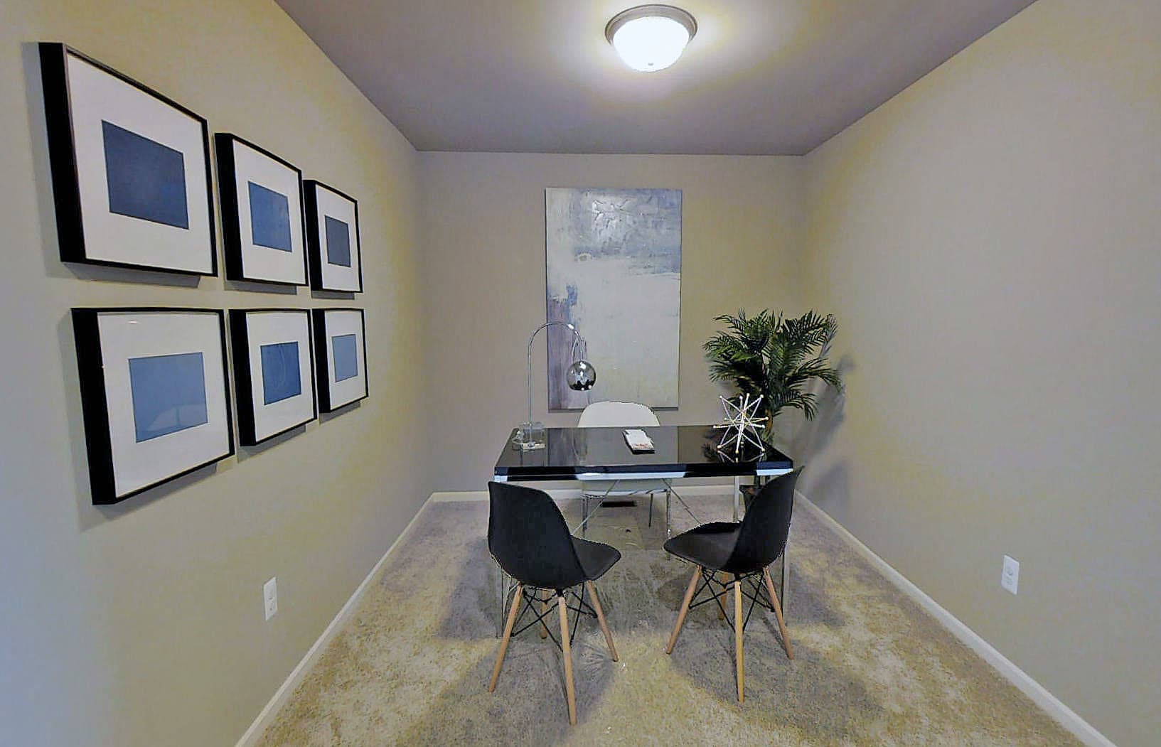 Auburn Hills Apartment: 3331 Antigua Drive