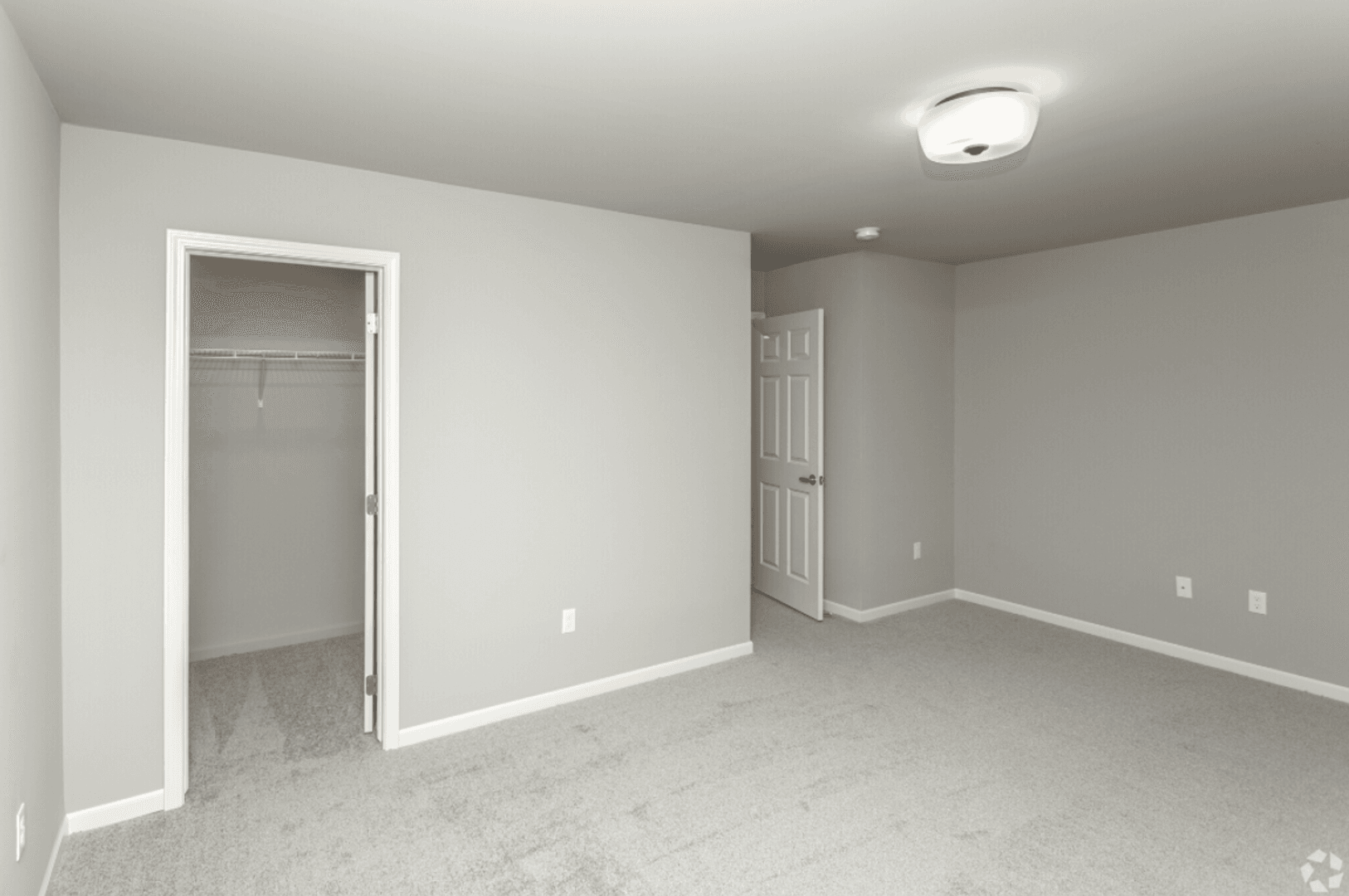 Washington Apartment: 7770 Newbury Blvd.