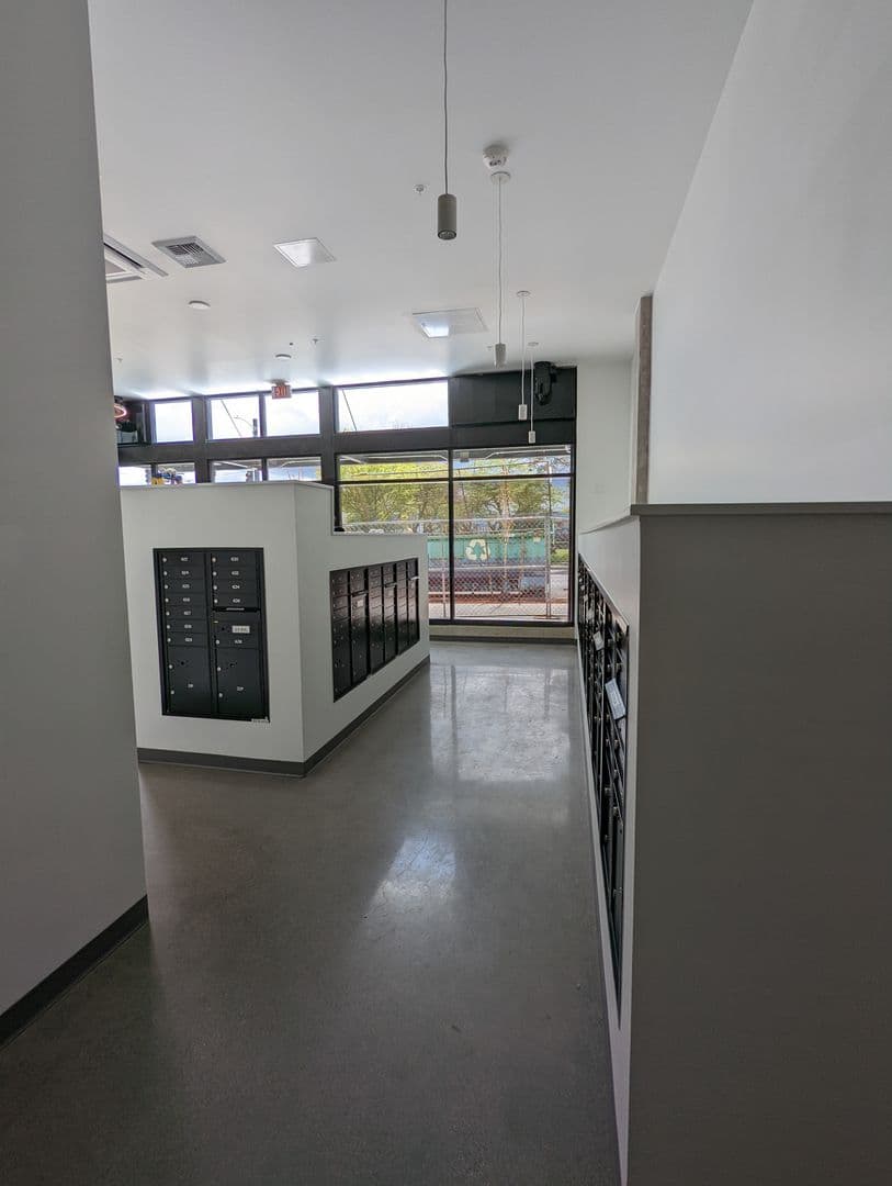 Tacoma Apartment: 824 MLK Jr Way