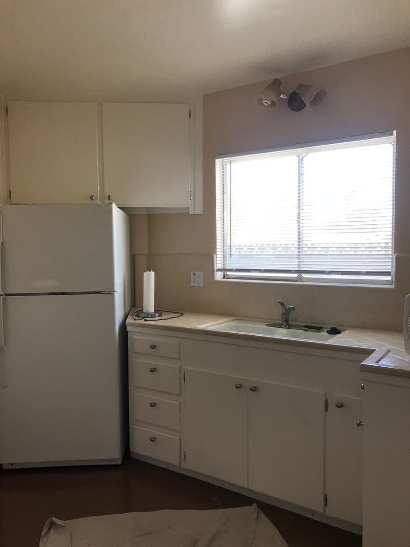 Palm Springs Apartment: 2583 N. Palm Canyon Drive