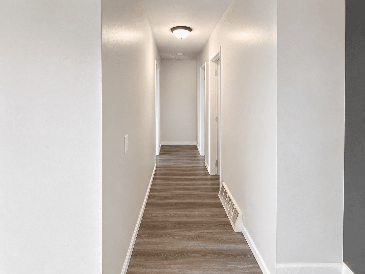 Columbus House: 2640 Milverton Way