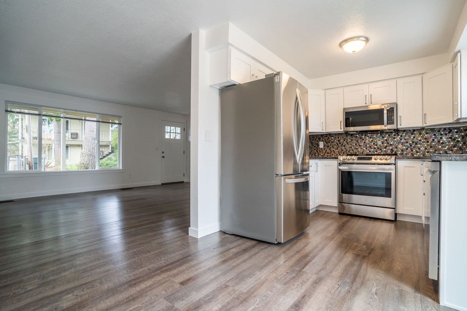 Albany Apartment: 2007 Marion St SE