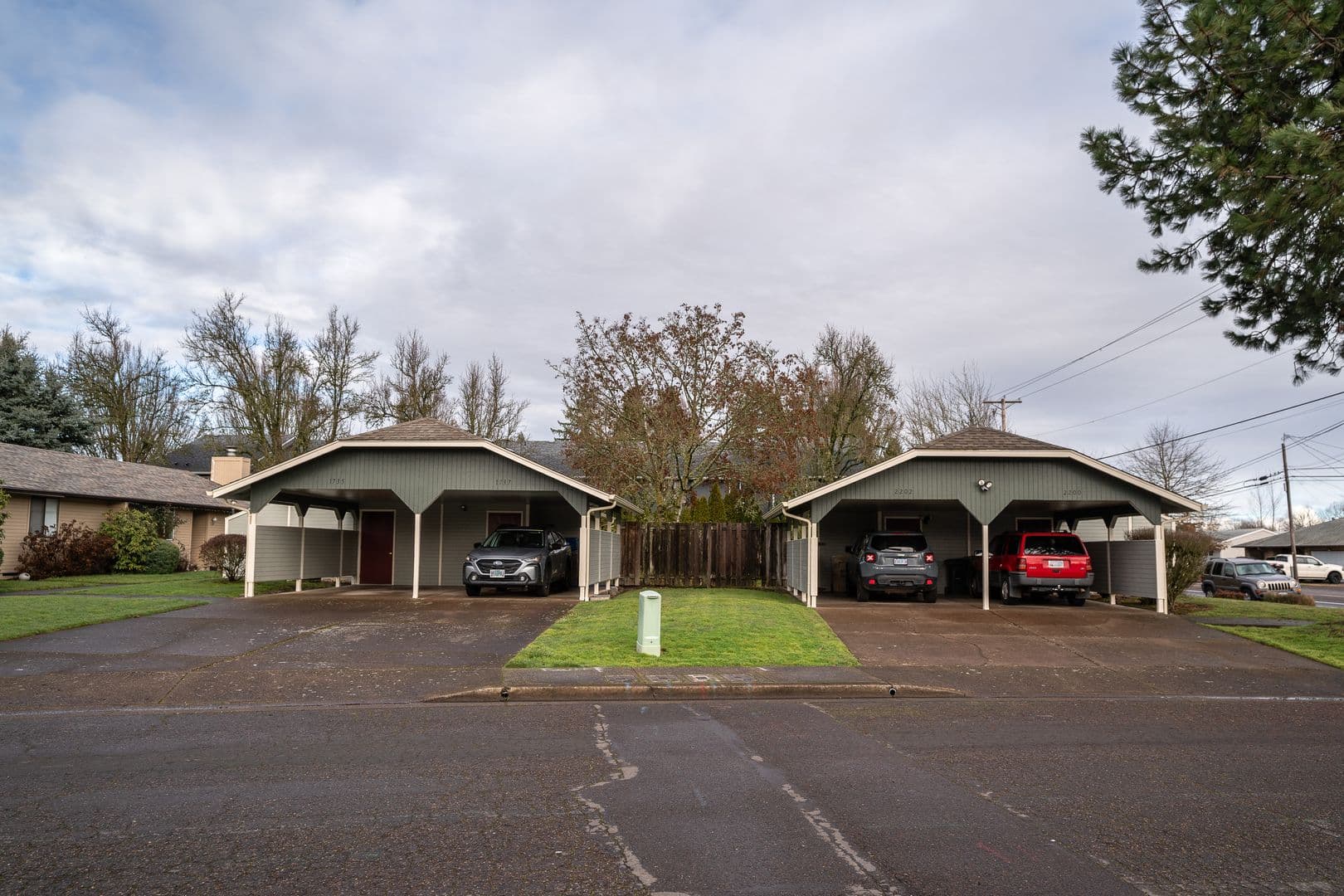 Albany Multiplex: 1735 23rd Court SE